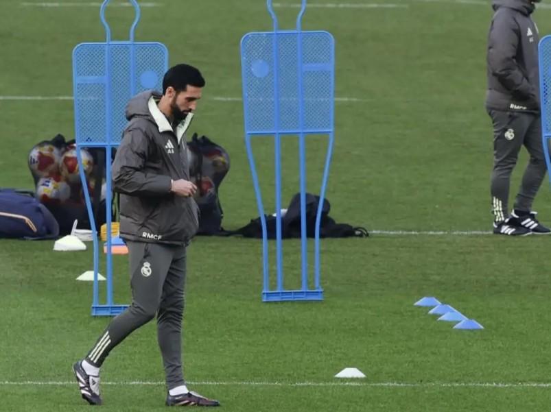 马卡:阿韦洛亚并非临时主帅,皇马已与其签约至下赛季