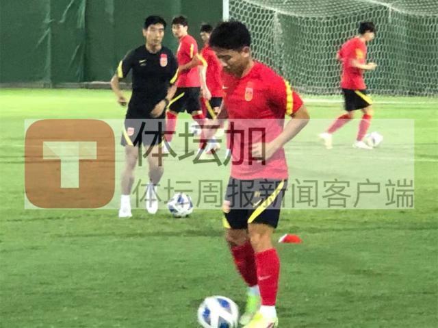 星空体育app-​国足全员到场训练 伤病不影响与叙利亚队热身赛